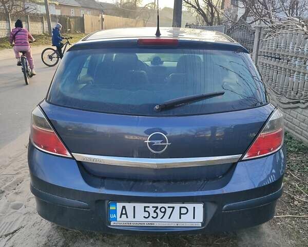 Синий Опель Астра, объемом двигателя 1.8 л и пробегом 148 тыс. км за 5600 $, фото 5 на Automoto.ua