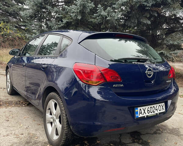 Синій Опель Астра, об'ємом двигуна 1.4 л та пробігом 170 тис. км за 6500 $, фото 5 на Automoto.ua