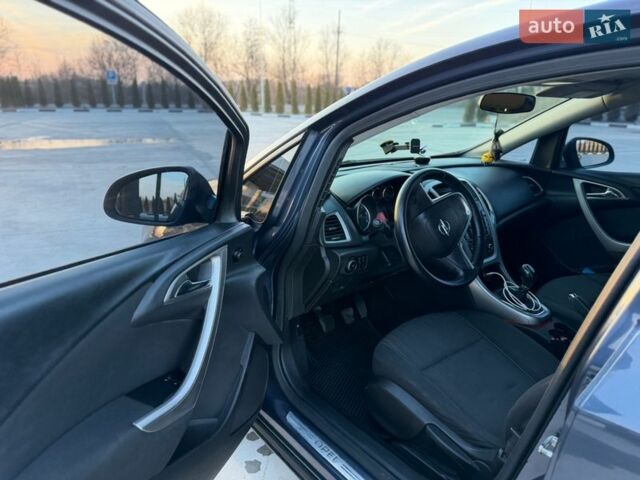 Синий Опель Астра, объемом двигателя 2 л и пробегом 252 тыс. км за 6600 $, фото 8 на Automoto.ua