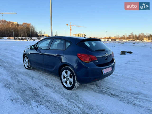 Синій Опель Астра, об'ємом двигуна 1.6 л та пробігом 129 тис. км за 8900 $, фото 3 на Automoto.ua