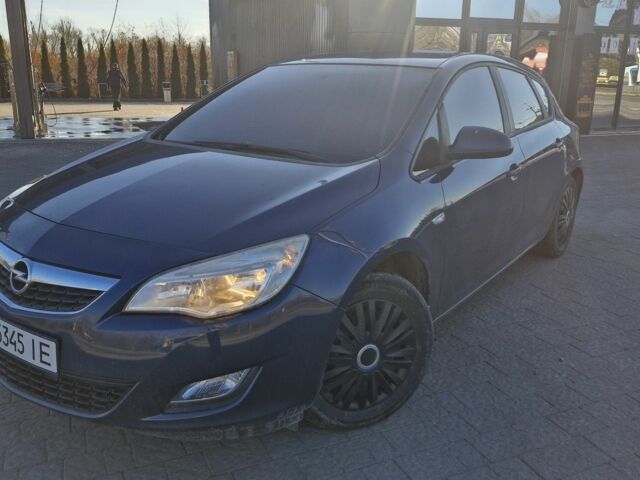 Синій Опель Астра, об'ємом двигуна 1.6 л та пробігом 253 тис. км за 6300 $, фото 3 на Automoto.ua