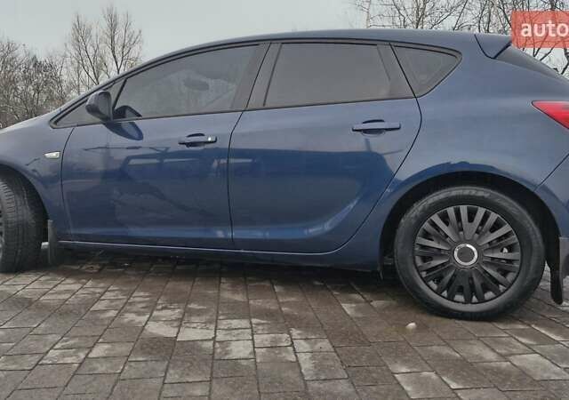 Синій Опель Астра, об'ємом двигуна 1.6 л та пробігом 253 тис. км за 6999 $, фото 24 на Automoto.ua