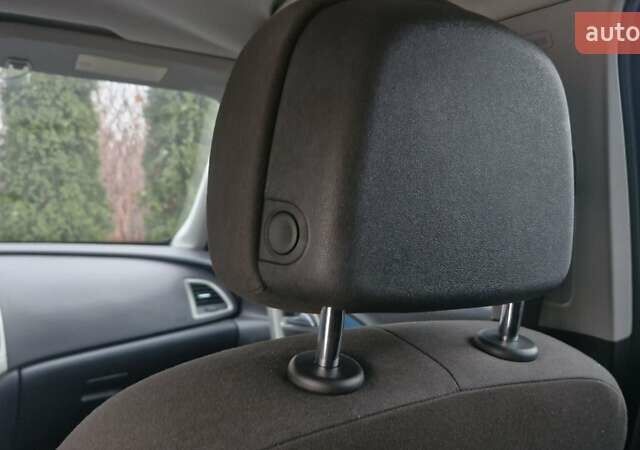 Синій Опель Астра, об'ємом двигуна 1.6 л та пробігом 253 тис. км за 6999 $, фото 32 на Automoto.ua