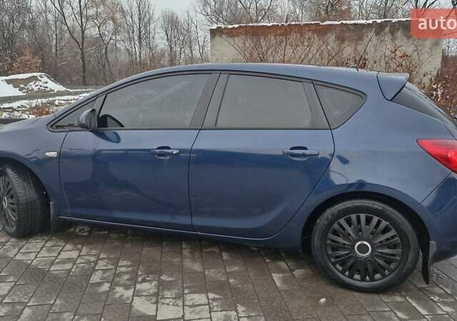 Синій Опель Астра, об'ємом двигуна 1.6 л та пробігом 253 тис. км за 6999 $, фото 23 на Automoto.ua