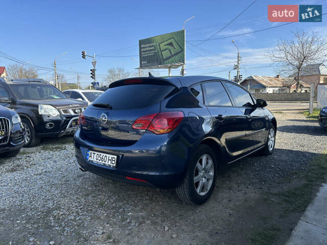 Опель Астра 2010 в Ивано-Франковске на Automoto.ua Синий Опель Астра, объемом двигателя 2 л и пробегом 287 тыс. км за 7700 $, фото 4 на Automoto.ua