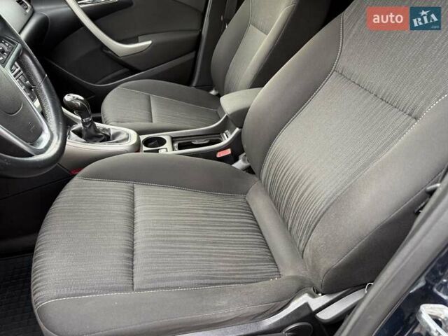 Синий Опель Астра, объемом двигателя 1.69 л и пробегом 140 тыс. км за 6900 $, фото 17 на Automoto.ua