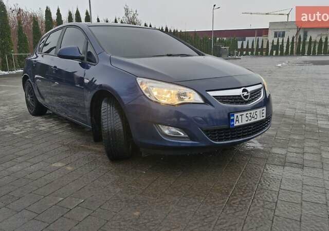 Синій Опель Астра, об'ємом двигуна 1.6 л та пробігом 253 тис. км за 6999 $, фото 4 на Automoto.ua
