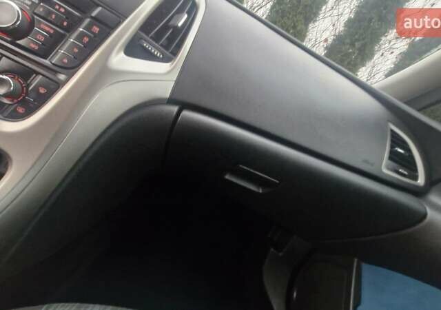 Синій Опель Астра, об'ємом двигуна 1.6 л та пробігом 253 тис. км за 6999 $, фото 36 на Automoto.ua