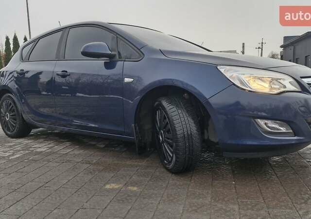 Синій Опель Астра, об'ємом двигуна 1.6 л та пробігом 253 тис. км за 6999 $, фото 10 на Automoto.ua