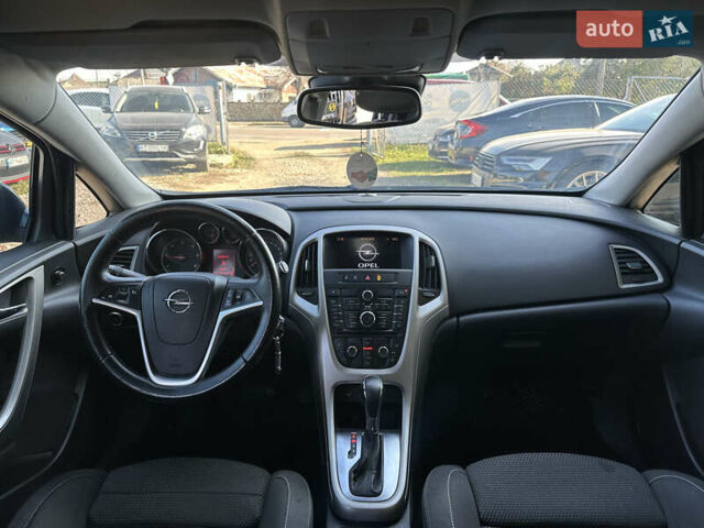 Опель Астра 2010 в Ивано-Франковске на Automoto.ua Синий Опель Астра, объемом двигателя 2 л и пробегом 287 тыс. км за 7700 $, фото 10 на Automoto.ua