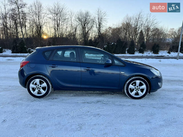 Синій Опель Астра, об'ємом двигуна 1.6 л та пробігом 129 тис. км за 8900 $, фото 6 на Automoto.ua