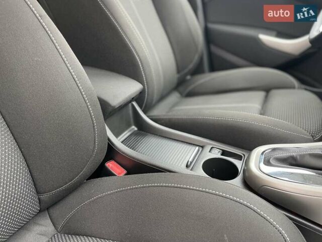 Синий Опель Астра, объемом двигателя 1.6 л и пробегом 169 тыс. км за 10700 $, фото 52 на Automoto.ua