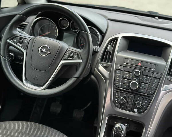 Синий Опель Астра, объемом двигателя 1.4 л и пробегом 176 тыс. км за 7200 $, фото 22 на Automoto.ua