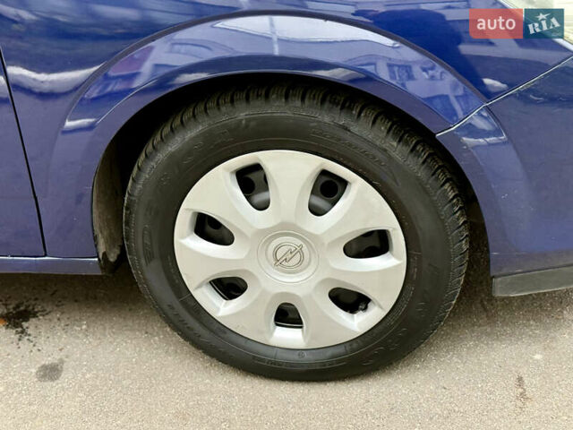 Синий Опель Астра, объемом двигателя 1.6 л и пробегом 240 тыс. км за 5999 $, фото 16 на Automoto.ua