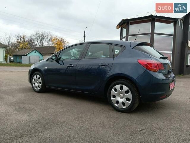 Синий Опель Астра, объемом двигателя 1.6 л и пробегом 250 тыс. км за 6850 $, фото 10 на Automoto.ua