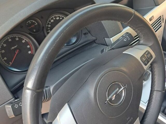 Синий Опель Астра, объемом двигателя 1.6 л и пробегом 144 тыс. км за 6900 $, фото 9 на Automoto.ua