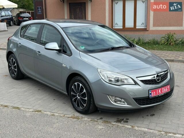 Синій Опель Астра, об'ємом двигуна 1.6 л та пробігом 148 тис. км за 6750 $, фото 4 на Automoto.ua
