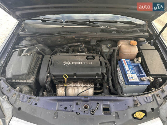 Синій Опель Астра, об'ємом двигуна 1.6 л та пробігом 162 тис. км за 6400 $, фото 21 на Automoto.ua