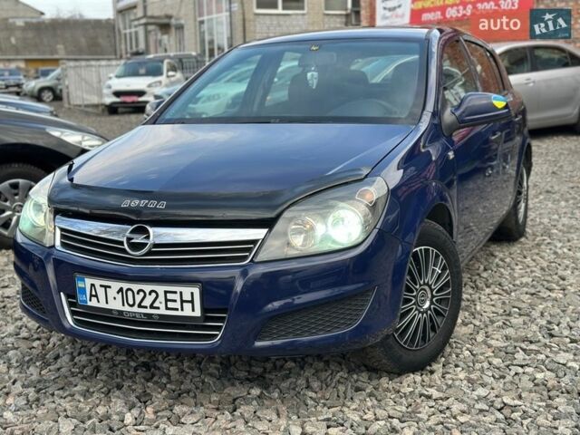 Синий Опель Астра, объемом двигателя 1.6 л и пробегом 297 тыс. км за 5200 $, фото 1 на Automoto.ua