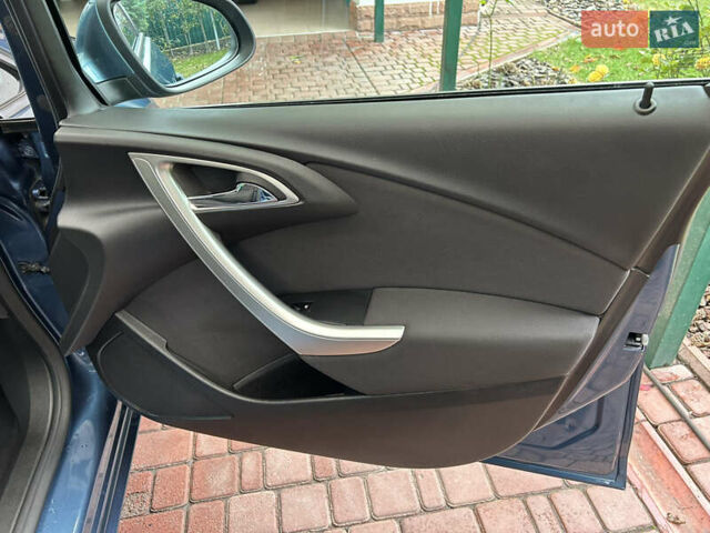 Опель Астра 2014 в Белой Церкве на Automoto.ua Синий Опель Астра, объемом двигателя 1.6 л и пробегом 183 тыс. км за 8900 $, фото 69 на Automoto.ua