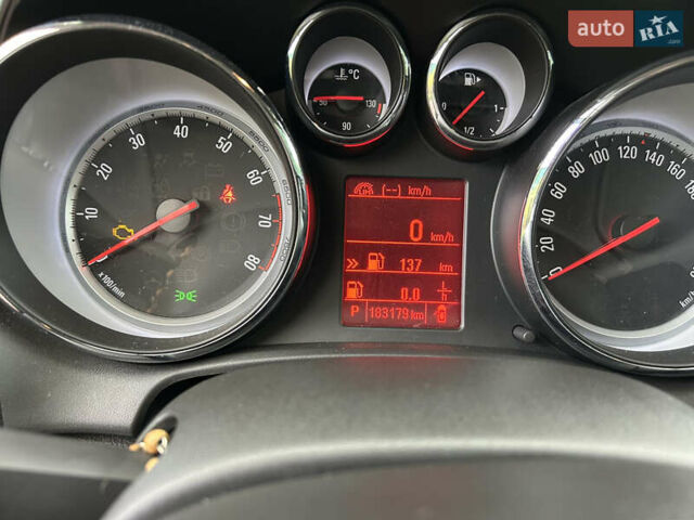 Опель Астра 2014 в Белой Церкве на Automoto.ua Синий Опель Астра, объемом двигателя 1.6 л и пробегом 183 тыс. км за 8900 $, фото 38 на Automoto.ua