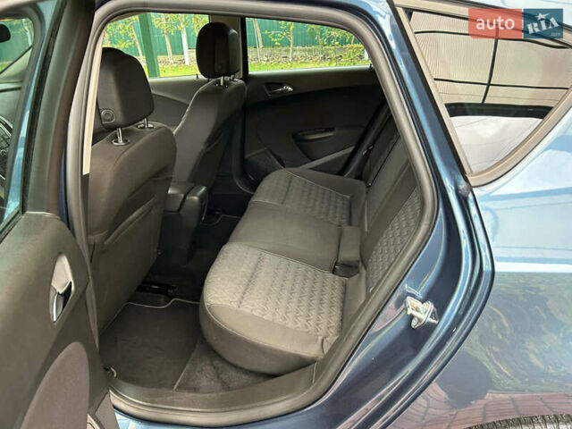 Опель Астра 2014 в Белой Церкве на Automoto.ua Синий Опель Астра, объемом двигателя 1.6 л и пробегом 183 тыс. км за 8900 $, фото 46 на Automoto.ua