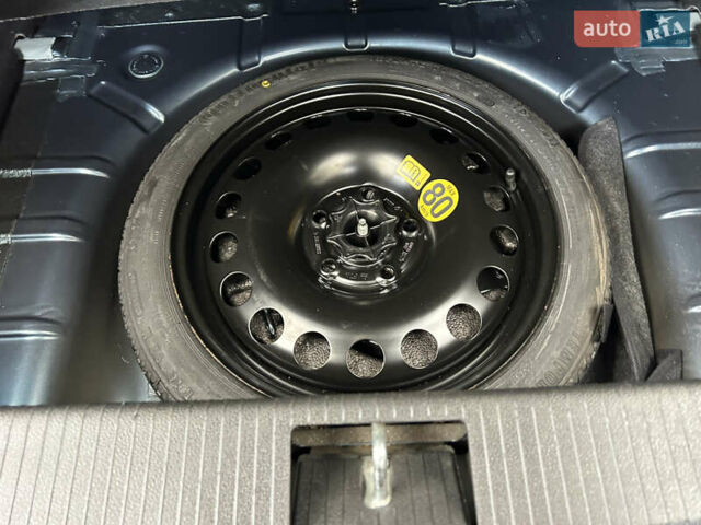 Опель Астра 2014 в Белой Церкве на Automoto.ua Синий Опель Астра, объемом двигателя 1.6 л и пробегом 183 тыс. км за 8900 $, фото 56 на Automoto.ua