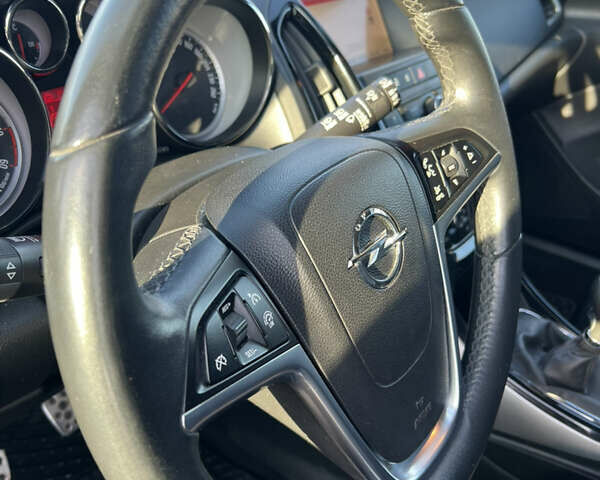 Синий Опель Астра, объемом двигателя 1.6 л и пробегом 185 тыс. км за 8100 $, фото 35 на Automoto.ua