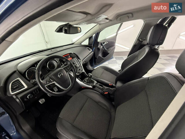 Синий Опель Астра, объемом двигателя 1.6 л и пробегом 185 тыс. км за 7999 $, фото 44 на Automoto.ua