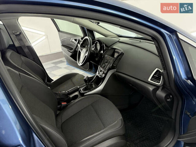 Синий Опель Астра, объемом двигателя 1.6 л и пробегом 185 тыс. км за 7999 $, фото 17 на Automoto.ua