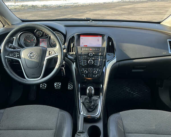 Синий Опель Астра, объемом двигателя 1.6 л и пробегом 185 тыс. км за 8100 $, фото 24 на Automoto.ua