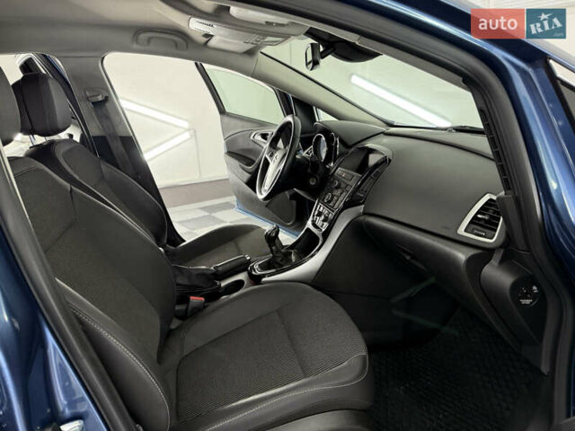 Синий Опель Астра, объемом двигателя 1.6 л и пробегом 185 тыс. км за 7999 $, фото 26 на Automoto.ua