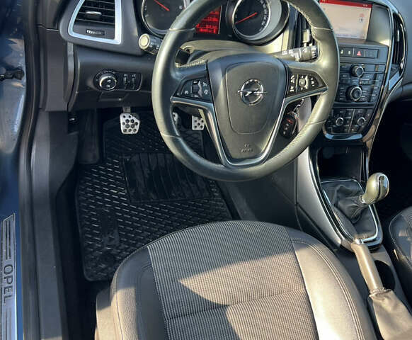 Синий Опель Астра, объемом двигателя 1.6 л и пробегом 185 тыс. км за 8100 $, фото 28 на Automoto.ua