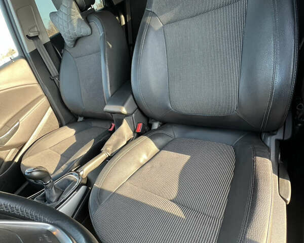 Синий Опель Астра, объемом двигателя 1.6 л и пробегом 185 тыс. км за 8100 $, фото 38 на Automoto.ua