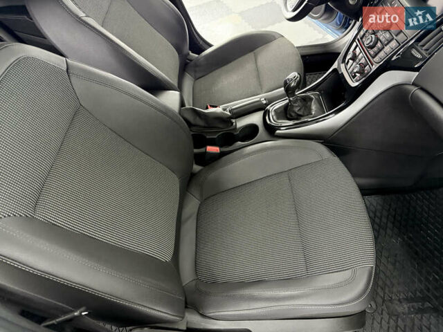 Синий Опель Астра, объемом двигателя 1.6 л и пробегом 185 тыс. км за 7999 $, фото 14 на Automoto.ua