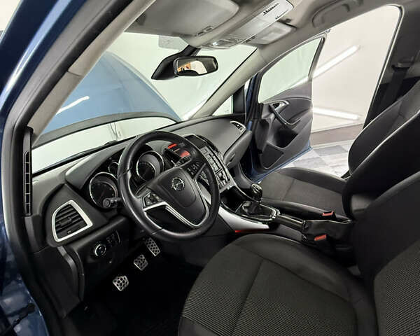 Синий Опель Астра, объемом двигателя 1.6 л и пробегом 185 тыс. км за 7999 $, фото 61 на Automoto.ua