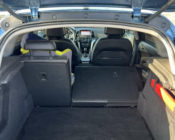 Синий Опель Астра, объемом двигателя 1.6 л и пробегом 185 тыс. км за 8100 $, фото 17 на Automoto.ua