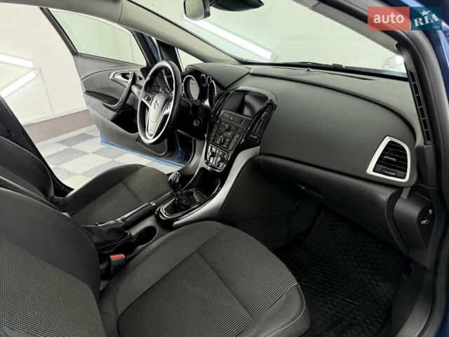 Синий Опель Астра, объемом двигателя 1.6 л и пробегом 185 тыс. км за 7999 $, фото 19 на Automoto.ua