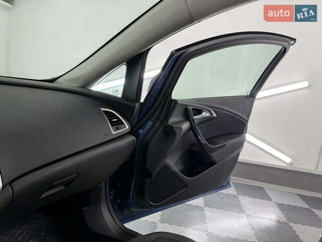 Синий Опель Астра, объемом двигателя 1.6 л и пробегом 185 тыс. км за 7999 $, фото 42 на Automoto.ua