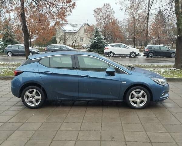 Синий Опель Астра, объемом двигателя 1.4 л и пробегом 136 тыс. км за 10800 $, фото 4 на Automoto.ua