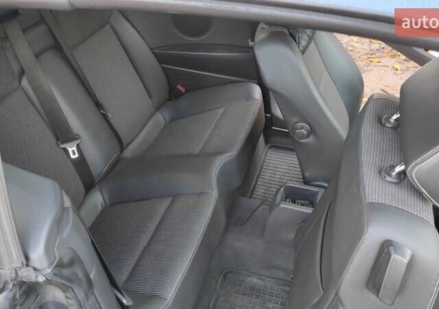 Опель Астра 2007 в Запорожье на Automoto.ua Синий Опель Астра, объемом двигателя 1.9 л и пробегом 190 тыс. км за 6500 $, фото 11 на Automoto.ua