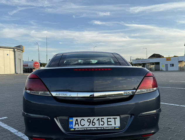 Синий Опель Астра, объемом двигателя 1.91 л и пробегом 206 тыс. км за 7000 $, фото 4 на Automoto.ua