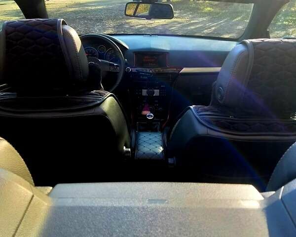 Синій Опель Астра, об'ємом двигуна 1.8 л та пробігом 183 тис. км за 6500 $, фото 17 на Automoto.ua