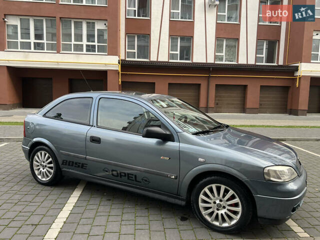 Синий Опель Астра, объемом двигателя 1.6 л и пробегом 340 тыс. км за 2600 $, фото 15 на Automoto.ua