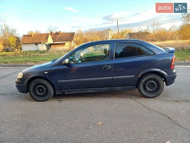 Синий Опель Астра, объемом двигателя 1.7 л и пробегом 310 тыс. км за 2300 $, фото 5 на Automoto.ua