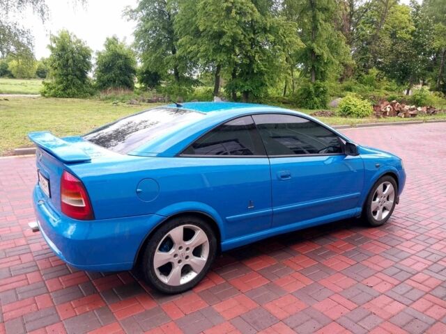 Синий Опель Астра, объемом двигателя 1.8 л и пробегом 280 тыс. км за 4300 $, фото 6 на Automoto.ua