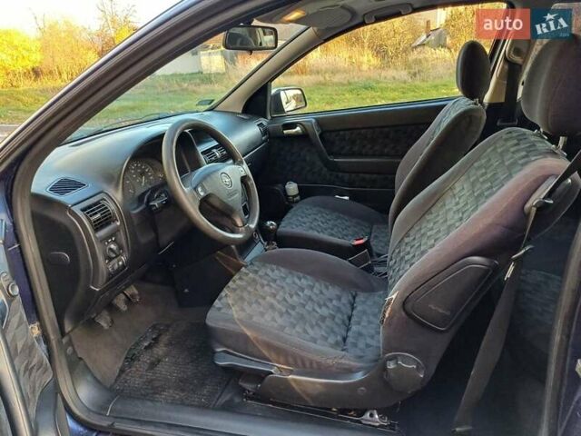 Синій Опель Астра, об'ємом двигуна 1.7 л та пробігом 310 тис. км за 2000 $, фото 8 на Automoto.ua