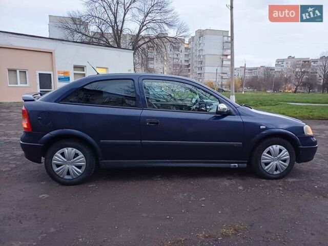 Синій Опель Астра, об'ємом двигуна 1.7 л та пробігом 310 тис. км за 2000 $, фото 2 на Automoto.ua