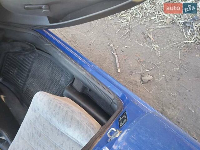 Синий Опель Астра, объемом двигателя 1.6 л и пробегом 350 тыс. км за 2300 $, фото 12 на Automoto.ua