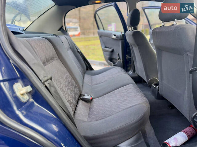 Синий Опель Астра, объемом двигателя 1.4 л и пробегом 170 тыс. км за 3650 $, фото 58 на Automoto.ua